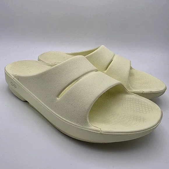 Oofos Ooahh Comfort Slide Womens Size 8- Yellow Recovery Sandals, Mens 6. - Picture 3 of 9